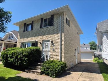 3908 Kenmore Avenue, Parma, OH 44134