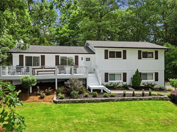 1112 Washington Court, Woodstock, GA 30188