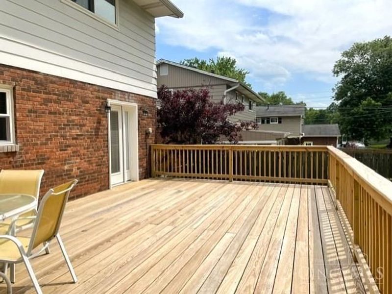 1559 Rockhurst Lane, Cincinnati, OH 45255 Photo 6