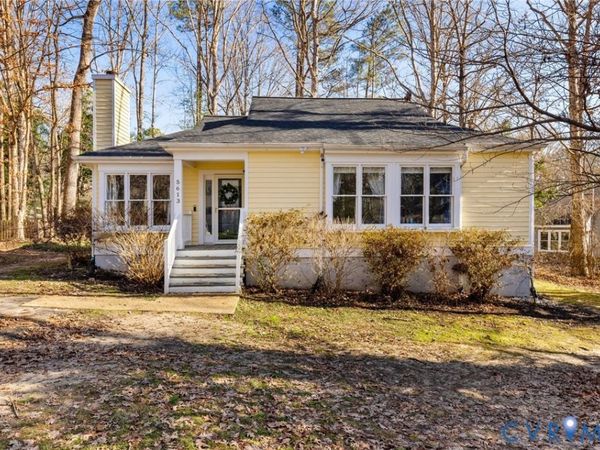 5613 Woods Walk Road, Midlothian, VA 23112