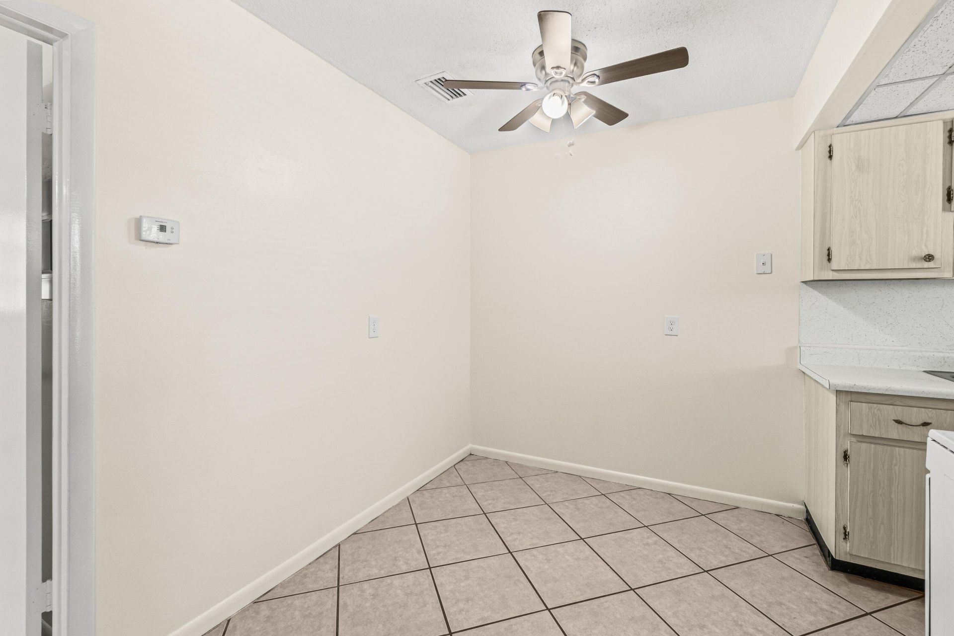 504 9th Avenue N, Unit 508, Lake Worth Beach, FL 33460 Photo