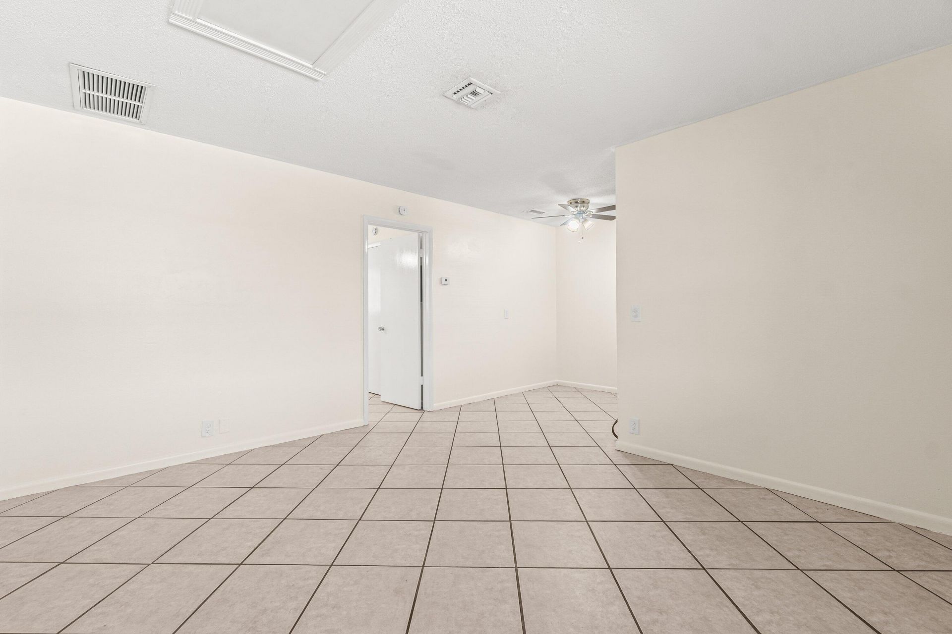 504 9th Avenue N, Unit 508, Lake Worth Beach, FL 33460 Photo