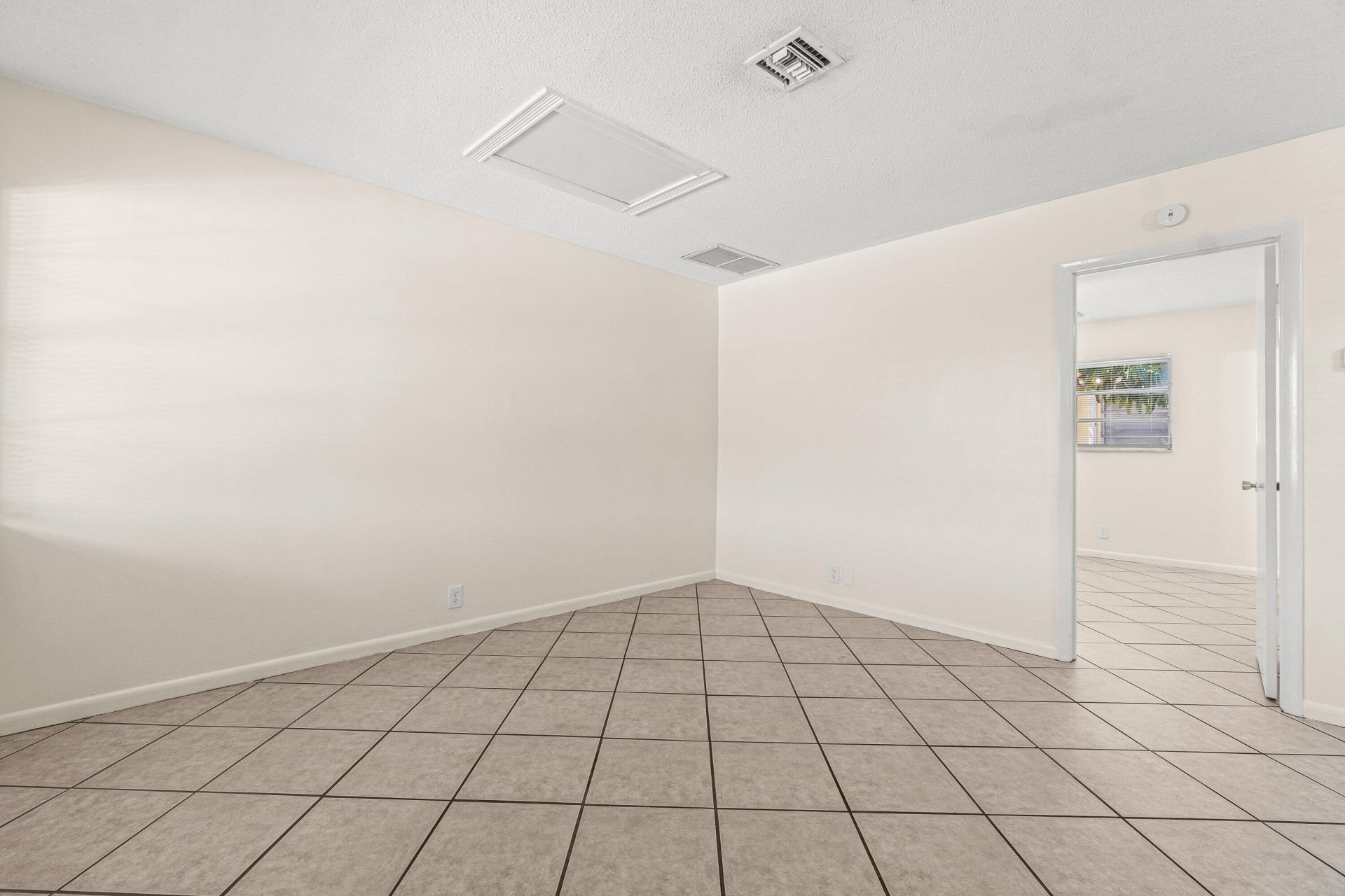 504 9th Avenue N, Unit 508, Lake Worth Beach, FL 33460 Photo