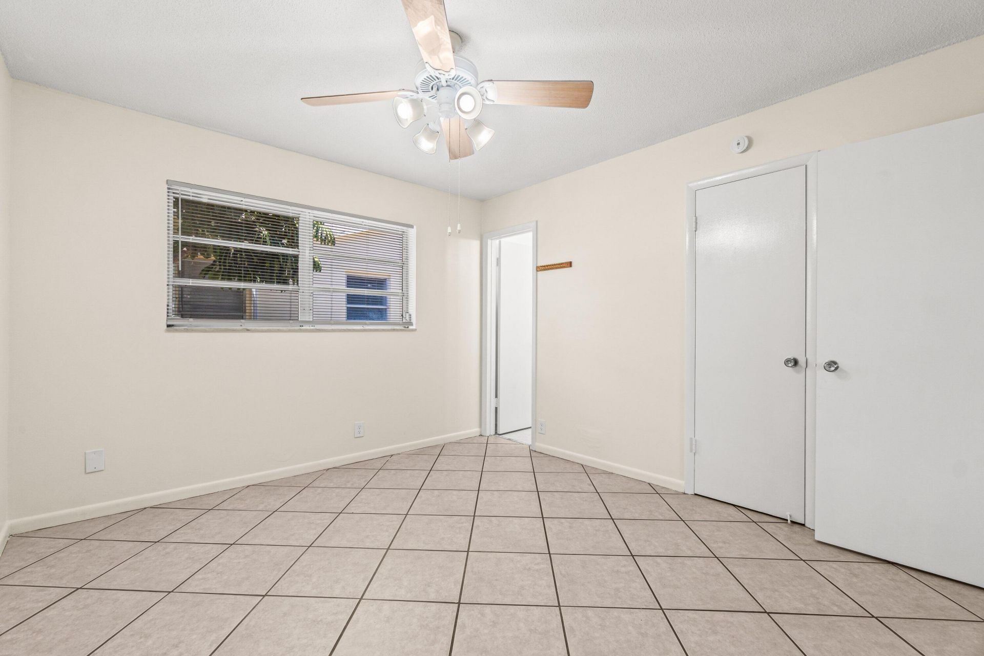 504 9th Avenue N, Unit 508, Lake Worth Beach, FL 33460 Photo