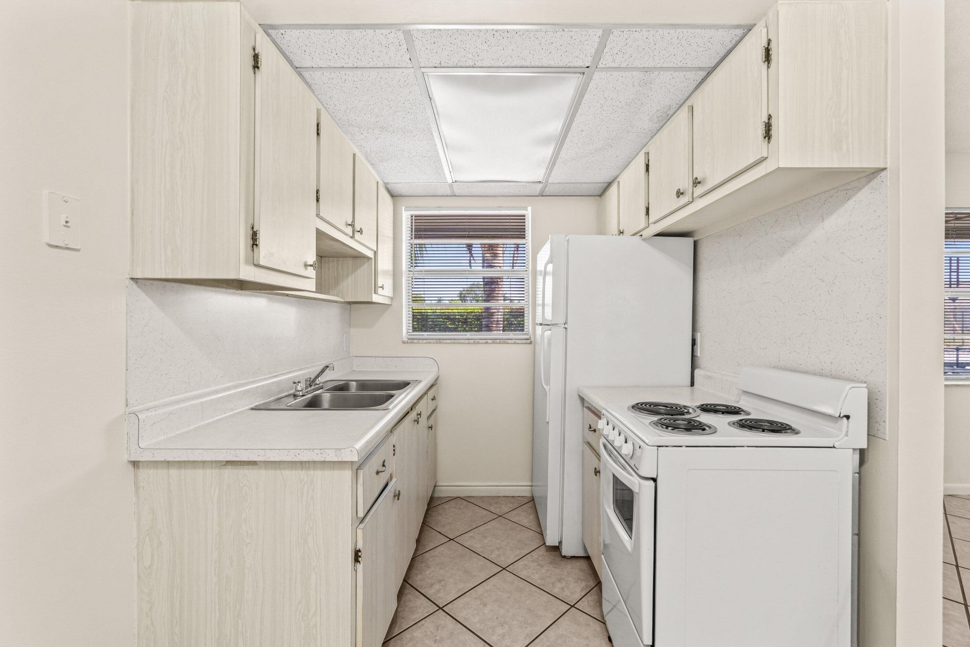 504 9th Avenue N, Unit 508, Lake Worth Beach, FL 33460 Photo