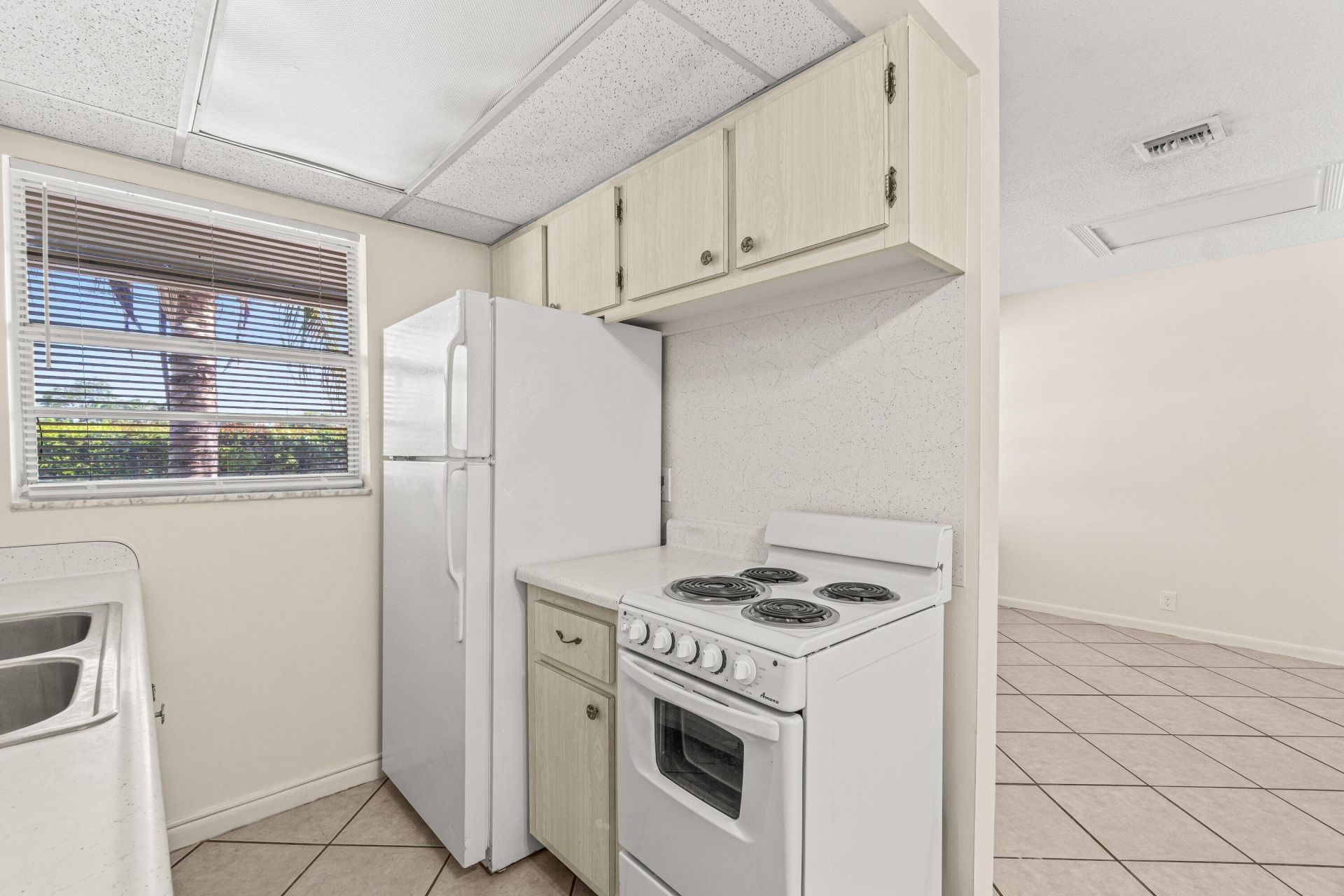 504 9th Avenue N, Unit 508, Lake Worth Beach, FL 33460 Photo