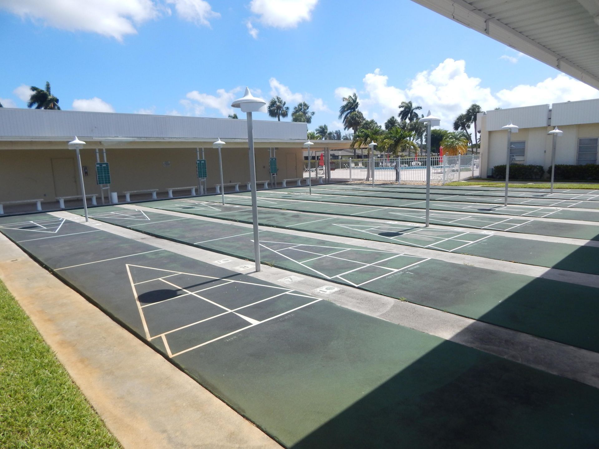 2930 E Ashley Dr Drive E, Unit B, West Palm Beach, FL 33415 Photo