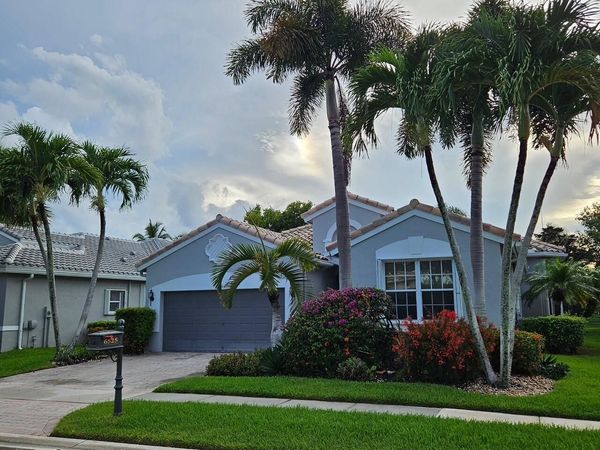 6525 Pavone Street, Lake Worth, FL 33467