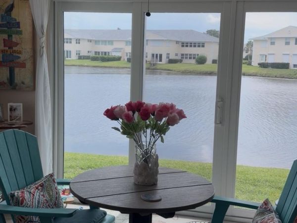625 W Lake Jasmine Circle, Unit 108, Vero Beach, FL 32962