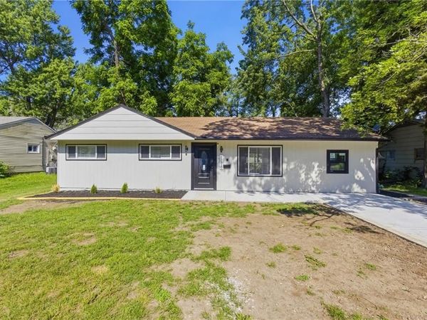 11310 CORRINGTON Avenue, Kansas City, MO 64134