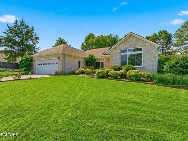 211 Chogi Lane, Loudon, TN 37774