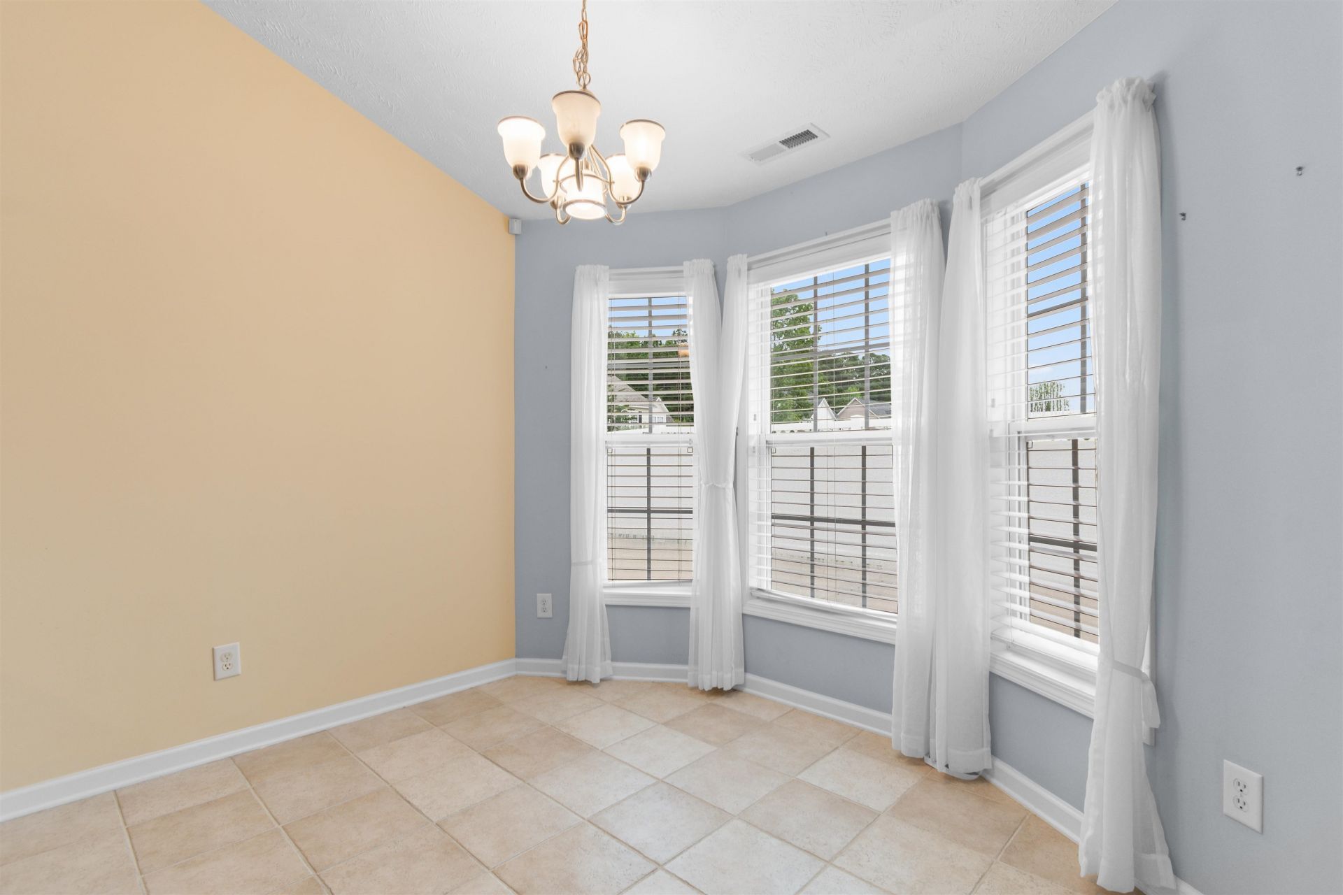 4154 Steeple Chase Dr.  Photo 11