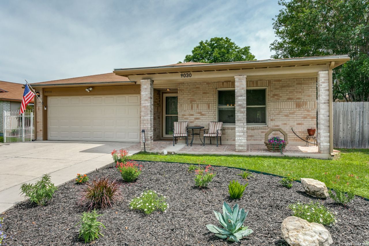 9030 Mansfield, San Antonio, TX 78251 Main Photo