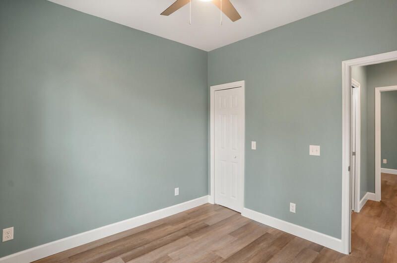 2326 Hillside Court Photo 19