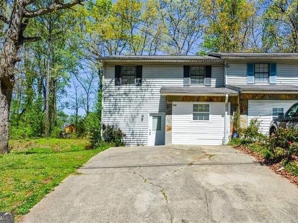 160 Timber Creek Lane SW, Marietta, GA 30060