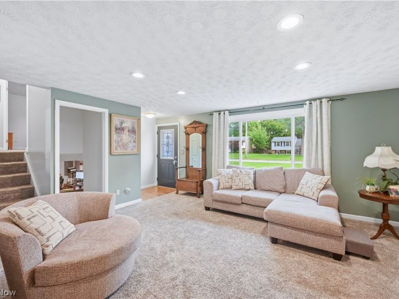 2219 Woodland Trace Street , Austintown, OH 44515 Photo 7