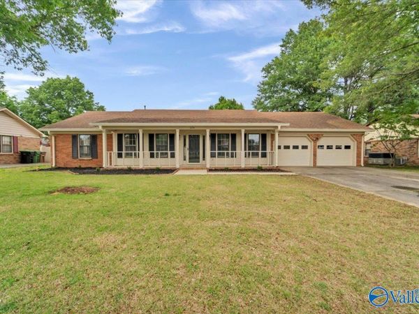 2214 Anderson Drive SW, Decatur, AL 35603