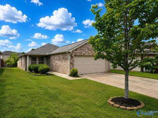28031 Chasebrook Drive, Harvest, AL 35749