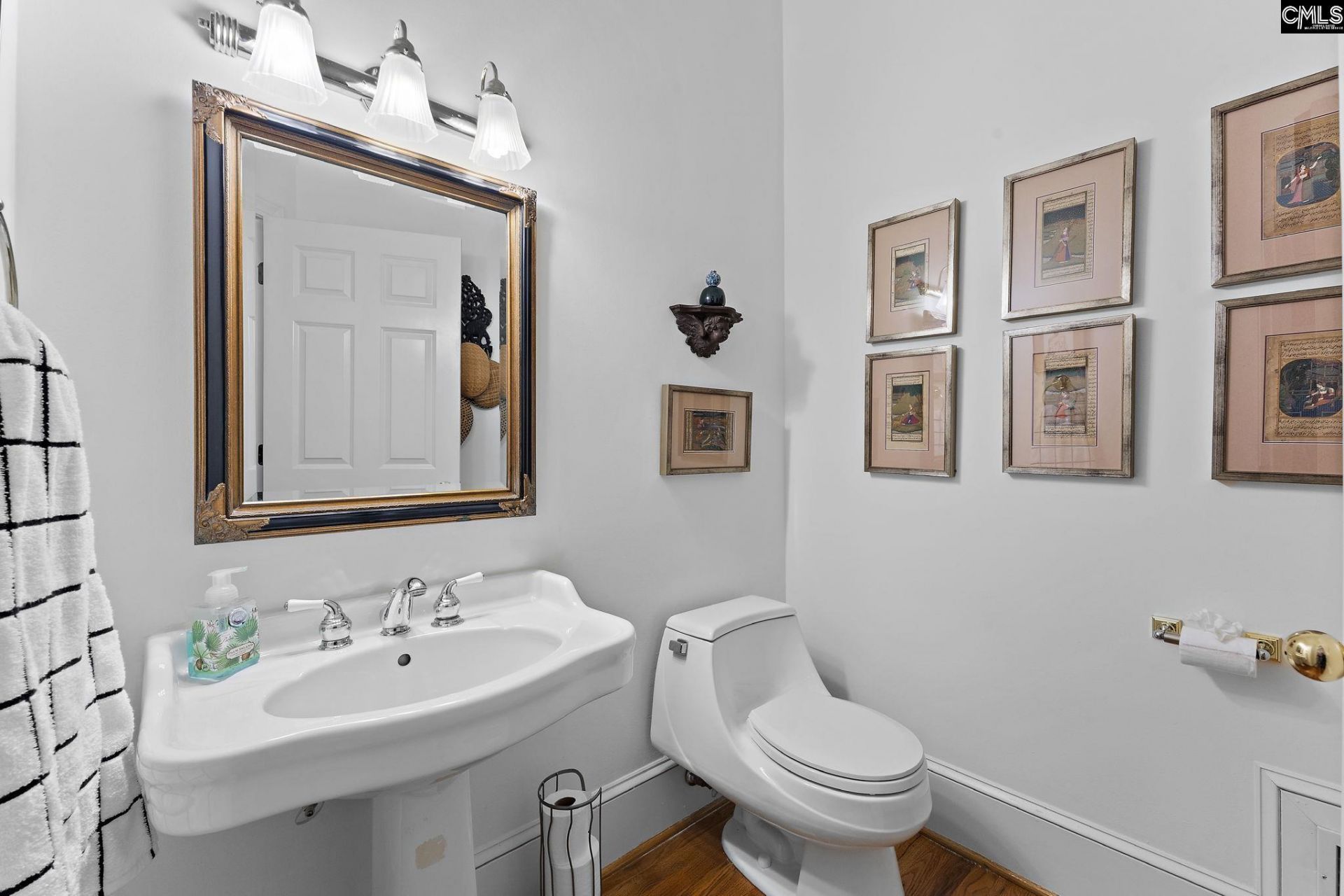 516 Harbour Place Court  Photo 36