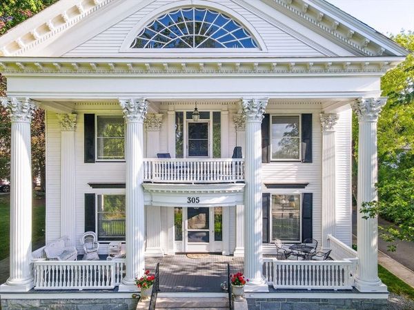 305 Andover Street, Lowell, MA 01852