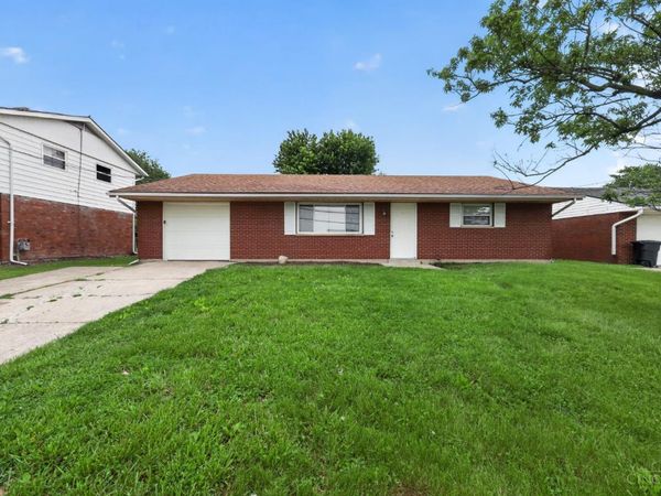 2494 W Kemper Road, Colerain Twp, OH 45231