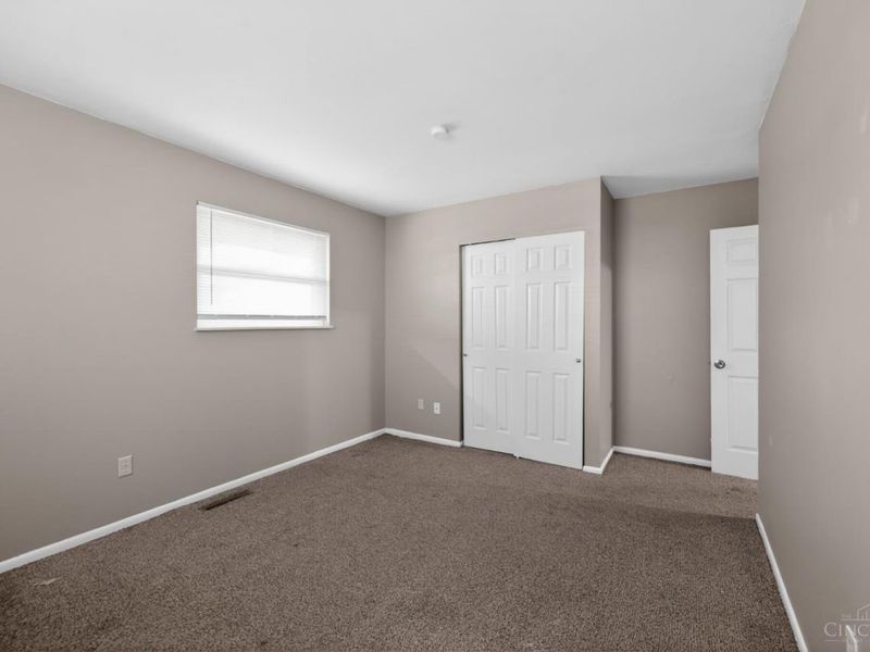 2494 W Kemper Road, Colerain Township, OH 45231 Photo 10