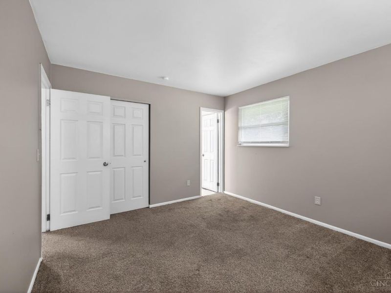 2494 W Kemper Road, Colerain Township, OH 45231 Photo 14