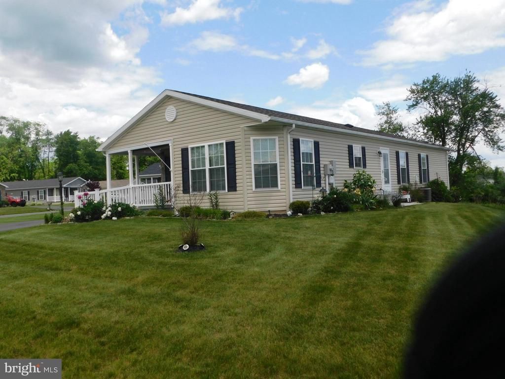 160 EAGLES WATCH S, BECHTELSVILLE, PA 19505