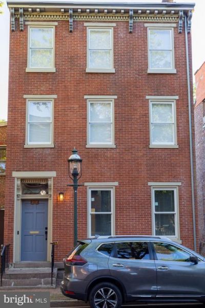 231 JACKSON STREET  Trenton, NJ 08611