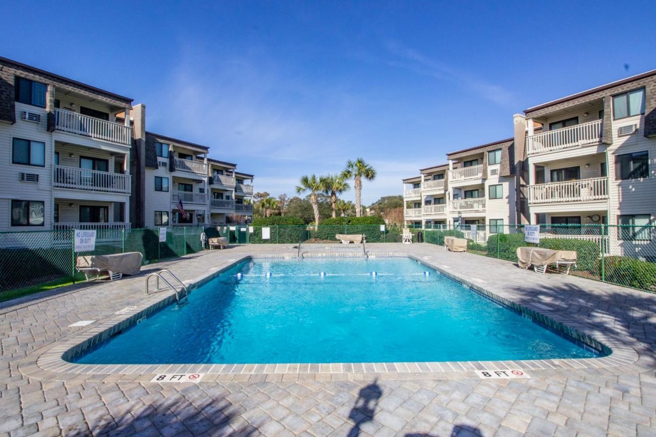 5601 N Ocean Blvd.  Photo 44