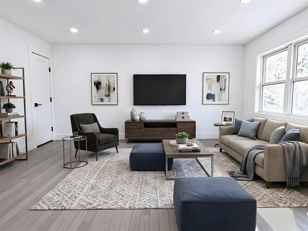 43 Yennicock Avenue , Unit 2, Port Washington, NY 11050