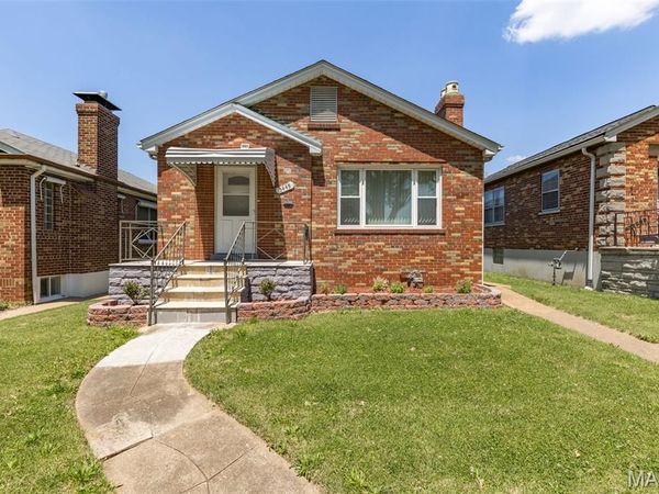 5449 Mardel Avenue, St Louis, MO 63109