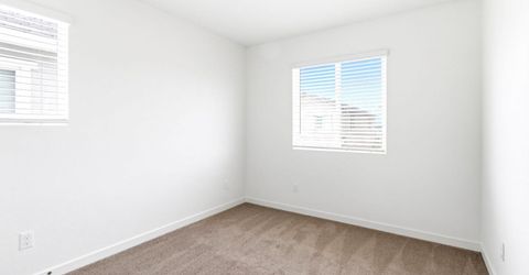 5048 Molino Cir, Roseville, CA 95747 Photo
