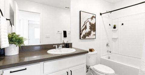 5048 Molino Cir, Roseville, CA 95747 Photo
