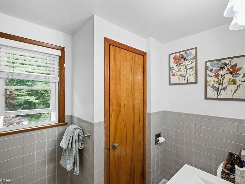 2591-2593 16th Street , Cuyahoga Falls, OH 44223 Photo 35