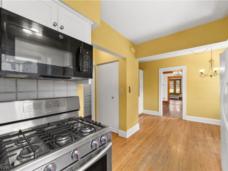 2476 Eaton Road, University Heights, OH 44118 Photo 18