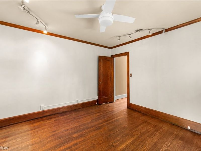 2476 Eaton Road, University Heights, OH 44118 Photo 23