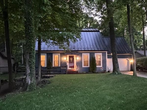 360 Locust View Way, Troy, OH 45373