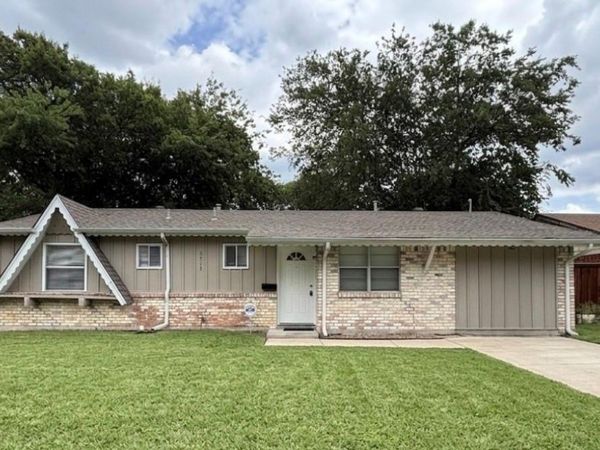 3512 Bahamas Drive, Mesquite, TX 75150