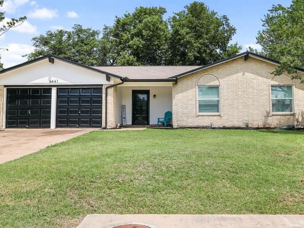 6441 Carousel Drive, Watauga, TX 76148