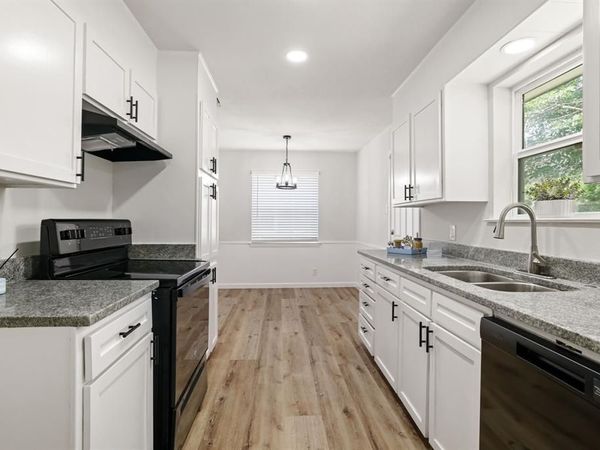 6441 Carousel Drive, Watauga, TX 76148