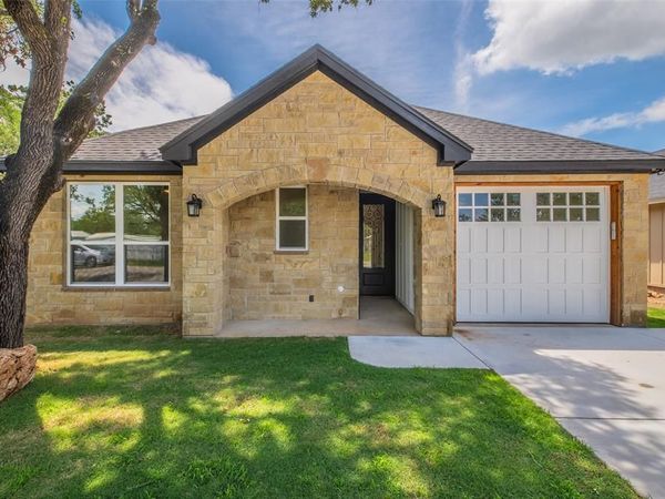 2719 Sycamore Court, Granbury, TX 76048