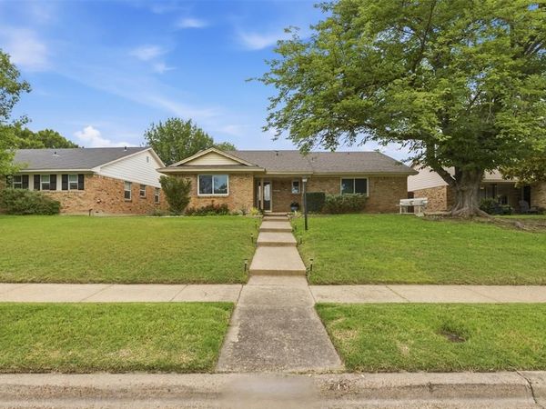 9115 Westglen Drive, Dallas, TX 75228