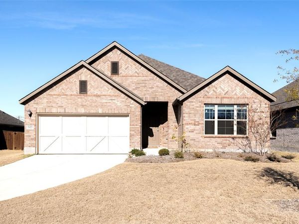 1421 Avalon Court, Celina, TX 75009