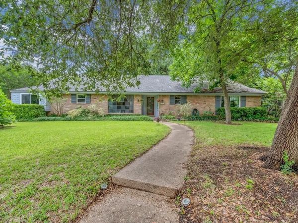 9033 Cherry Creek Place, Woodway, TX 76712