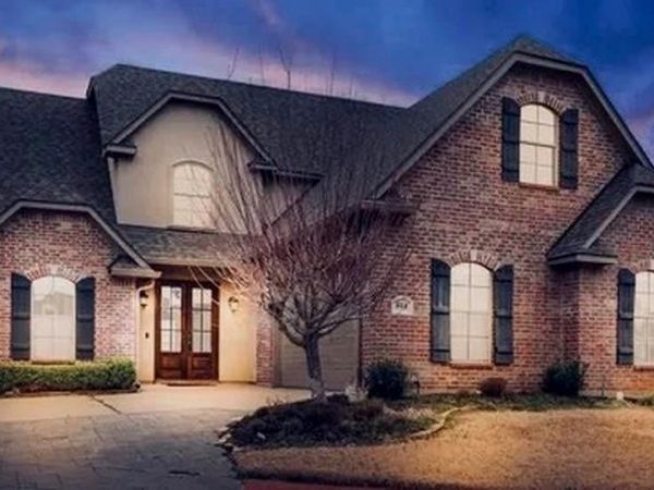 814 Dumaine Drive, Bossier City, LA 71111