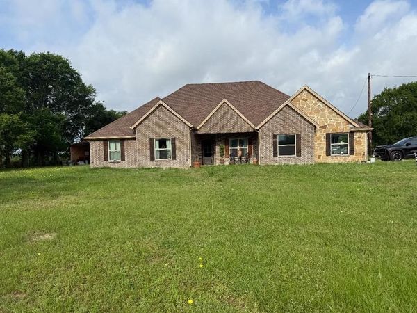 2219 Farm Road 275 N, Cumby, TX 75433