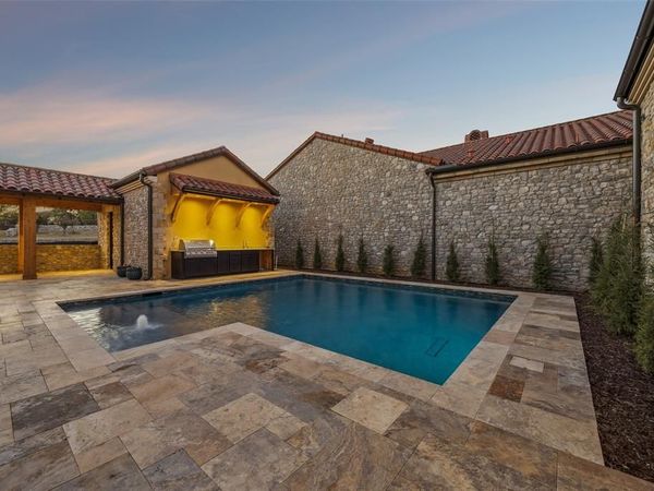 16 Catalonia Drive, Westlake, TX 76262