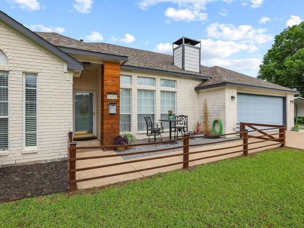 2601 Rolling Hills Drive, Sherman, TX 75092