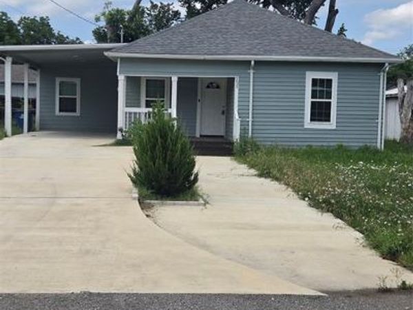 203 E Ann Street, Kaufman, TX 75142